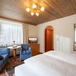 Casa de hóspedes Zillertal 2*